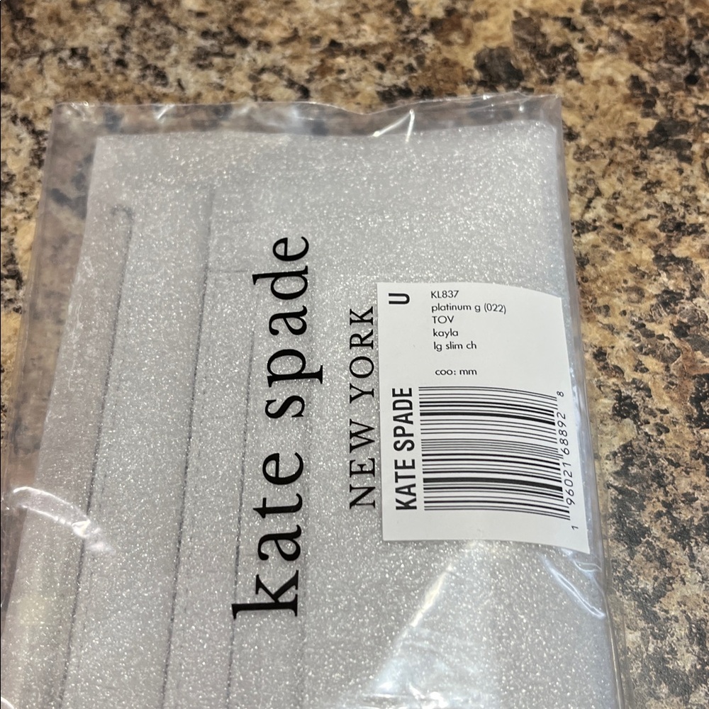 Kate Spade Kayla Large Slim Cardholder - Picture 5 of 9